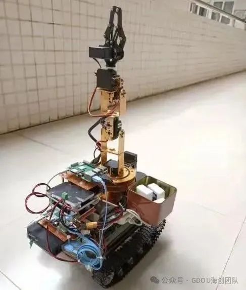 前端机器开发人员工资_前端机器开发人员招聘_前端开发机器人