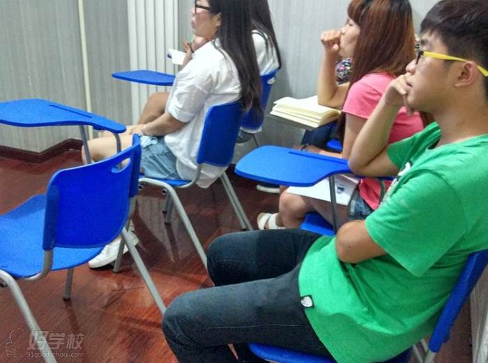 北京旗聚英才教育 教学现场