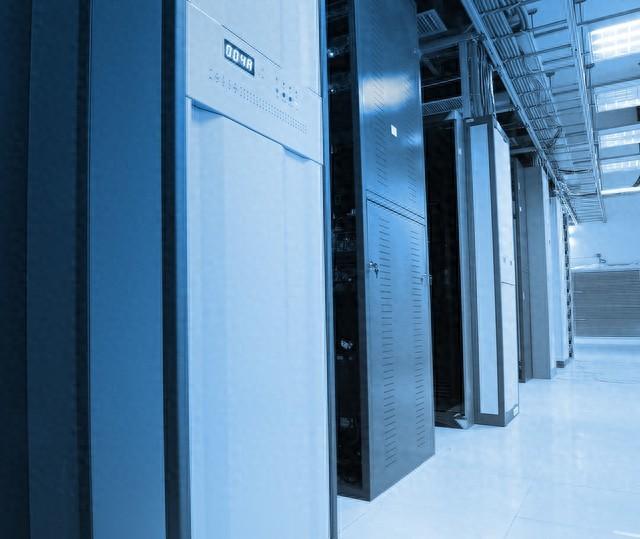 数据中心(机房)运维管理工程师怎么考证书?考证难度如何-JieYingAI捷鹰AI