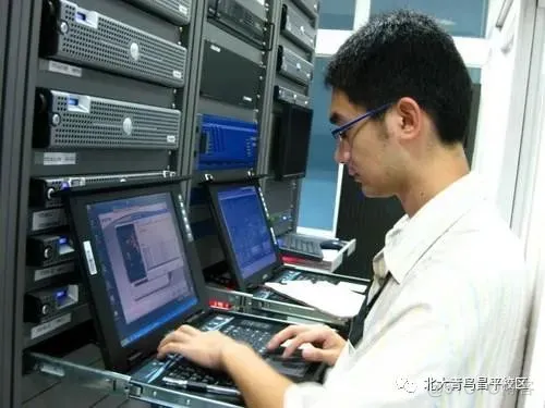 做运维需要学java还是python到什么程度 运维需要懂java吗-JieYingAI捷鹰AI