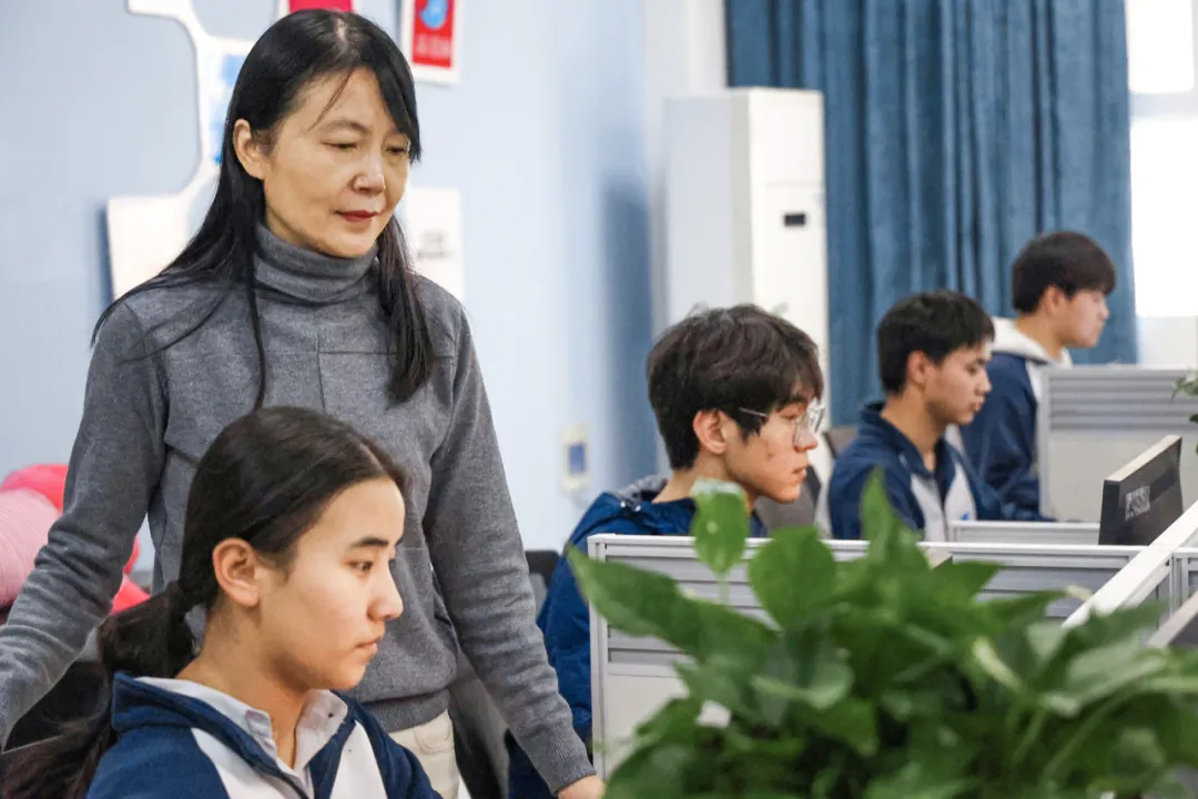 自学前端开发找不到工作_自学前端开发书籍有哪些_web前端开发自学