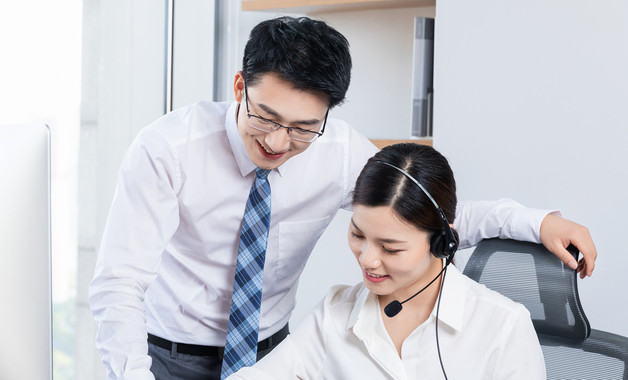 社区运营专员岗位职责汇编(3篇)-JieYingAI捷鹰AI