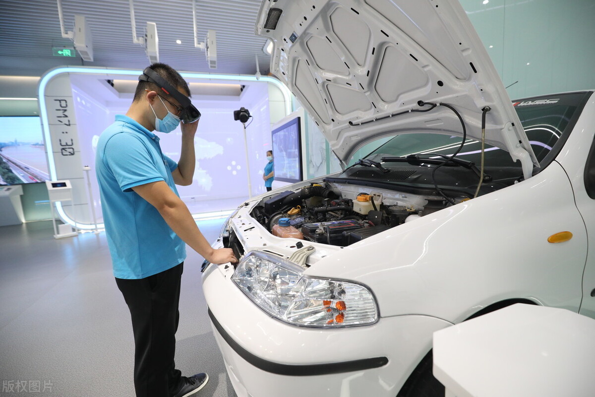 web开发前端 后端_前端后端开发哪个工资高_前端后端开发是什么