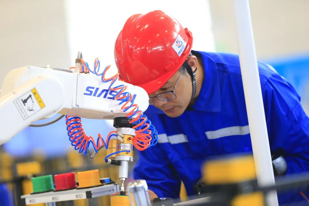 人社部 | 关于进一步规范职业技能培训管理工作的通知-JieYingAI捷鹰AI