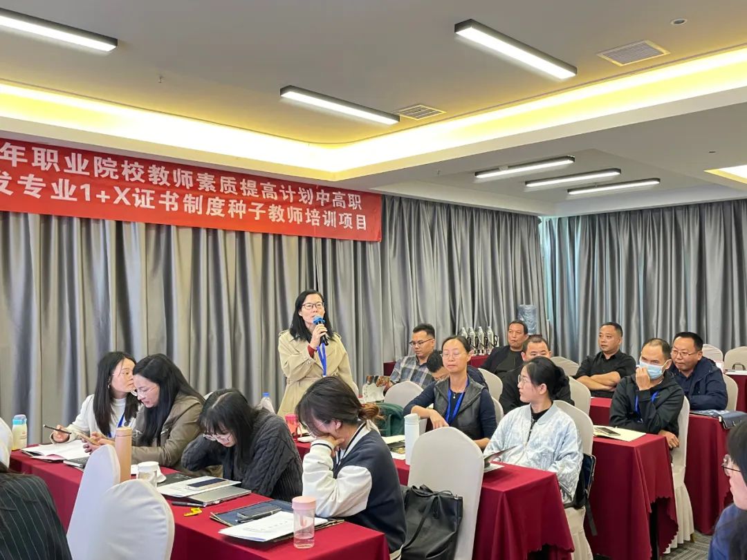 前端培训机构开发方案_前端培训机构开发工资高吗_前端开发培训机构