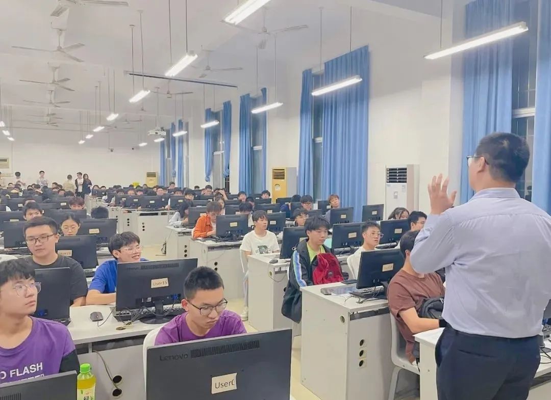 网站后端开发源代码_后端源代码开发网站是什么_后端代码是怎么运行的