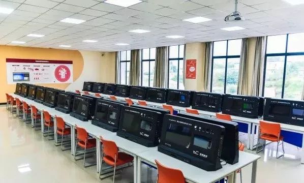 用友软件运维技术_用友软件维护工程师_用友运维怎么样