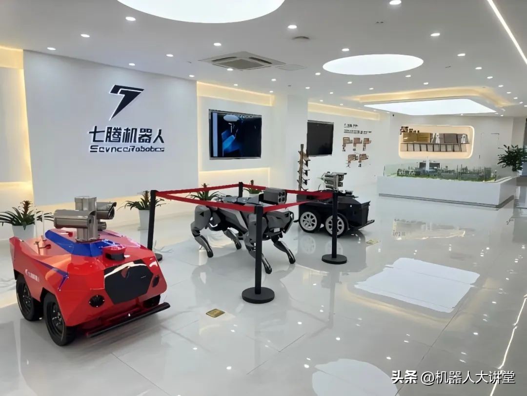 前端开发机器人_前端开发利器_前端机器开发人员配置