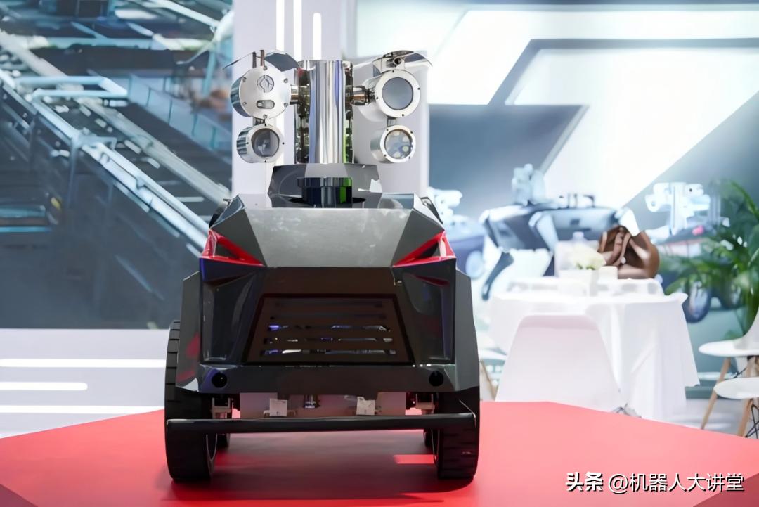 前端开发机器人_前端开发利器_前端机器开发人员配置