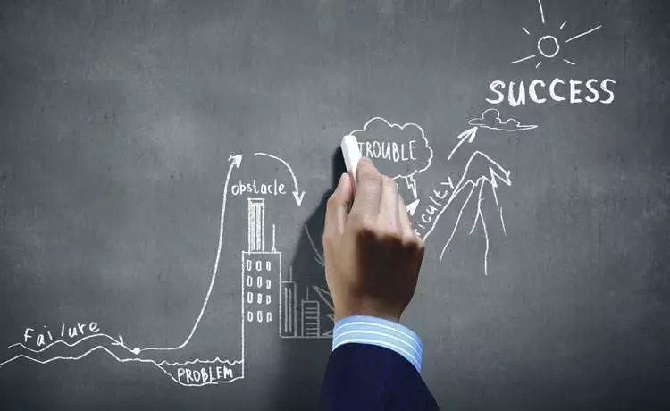 前端开发和后端开发，哪个薪酬更高？-JieYingAI捷鹰AI