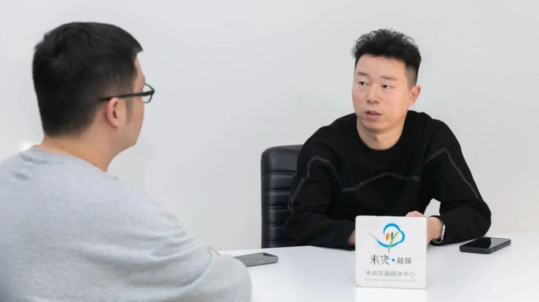 前端开发机器人_前端机器开发人员配置_前端开发人员