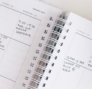 百度千义通问_通义千问_江苏名通科技魏义