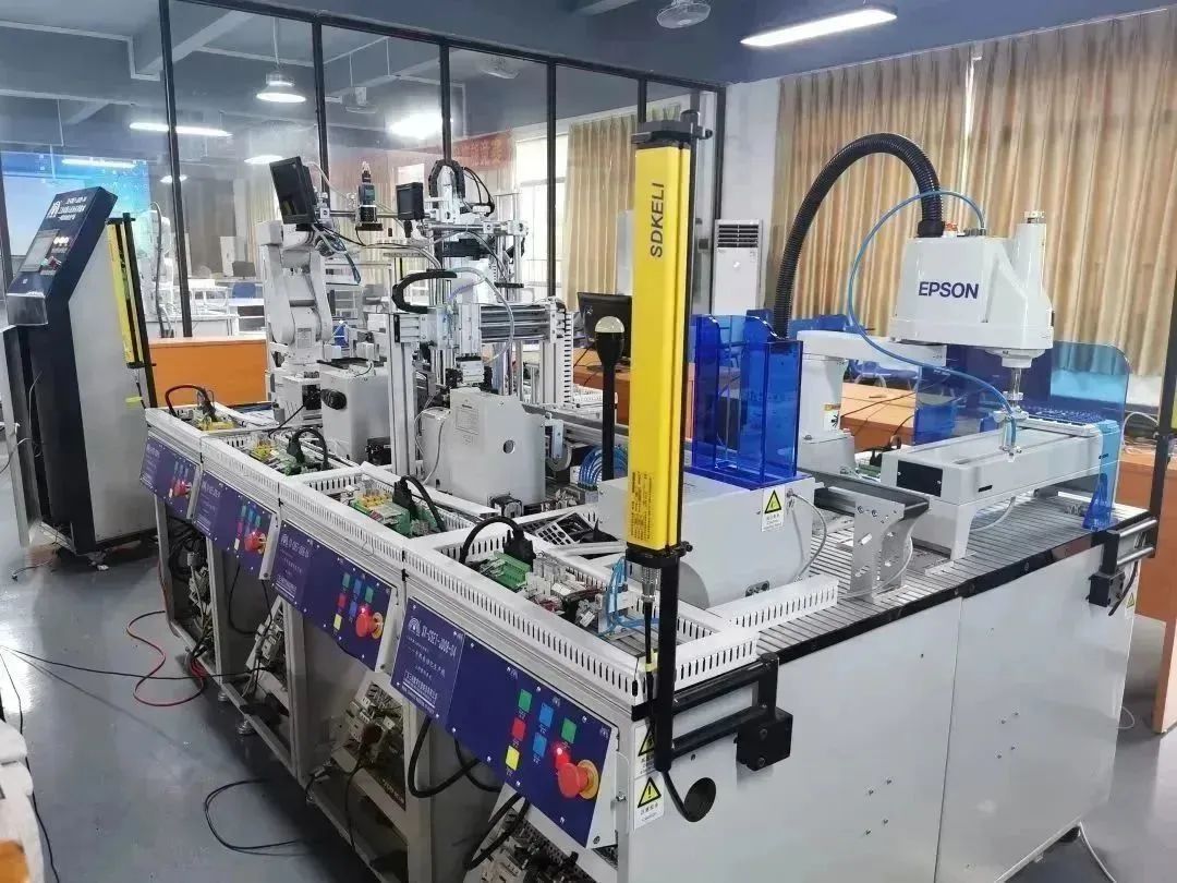 前端特效框架有哪些_前端特效框架_前端特效框架是什么