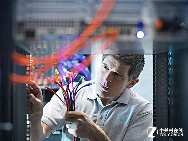 IT运维新趋势：打造自动化运维管理平台-JieYingAI捷鹰AI